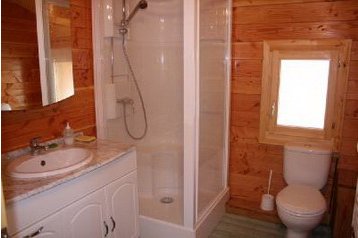 Франция Privát Les Chapelles, Екстериор